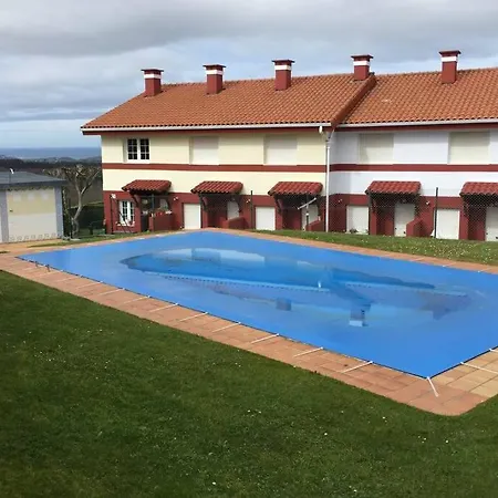 En El Alto De La Hayuela-udias Holiday home La Hayuela