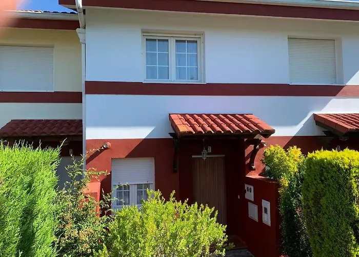 En El Alto De La Hayuela-udias Hébergement de vacances *